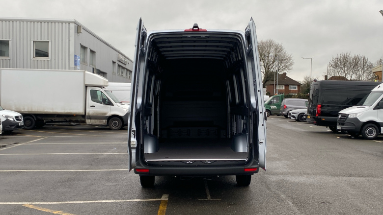 Mercedes-Benz Sprinter 315Cdi L3 Diesel Rwd 3.5t H2 Pro Van 9G-Tronic